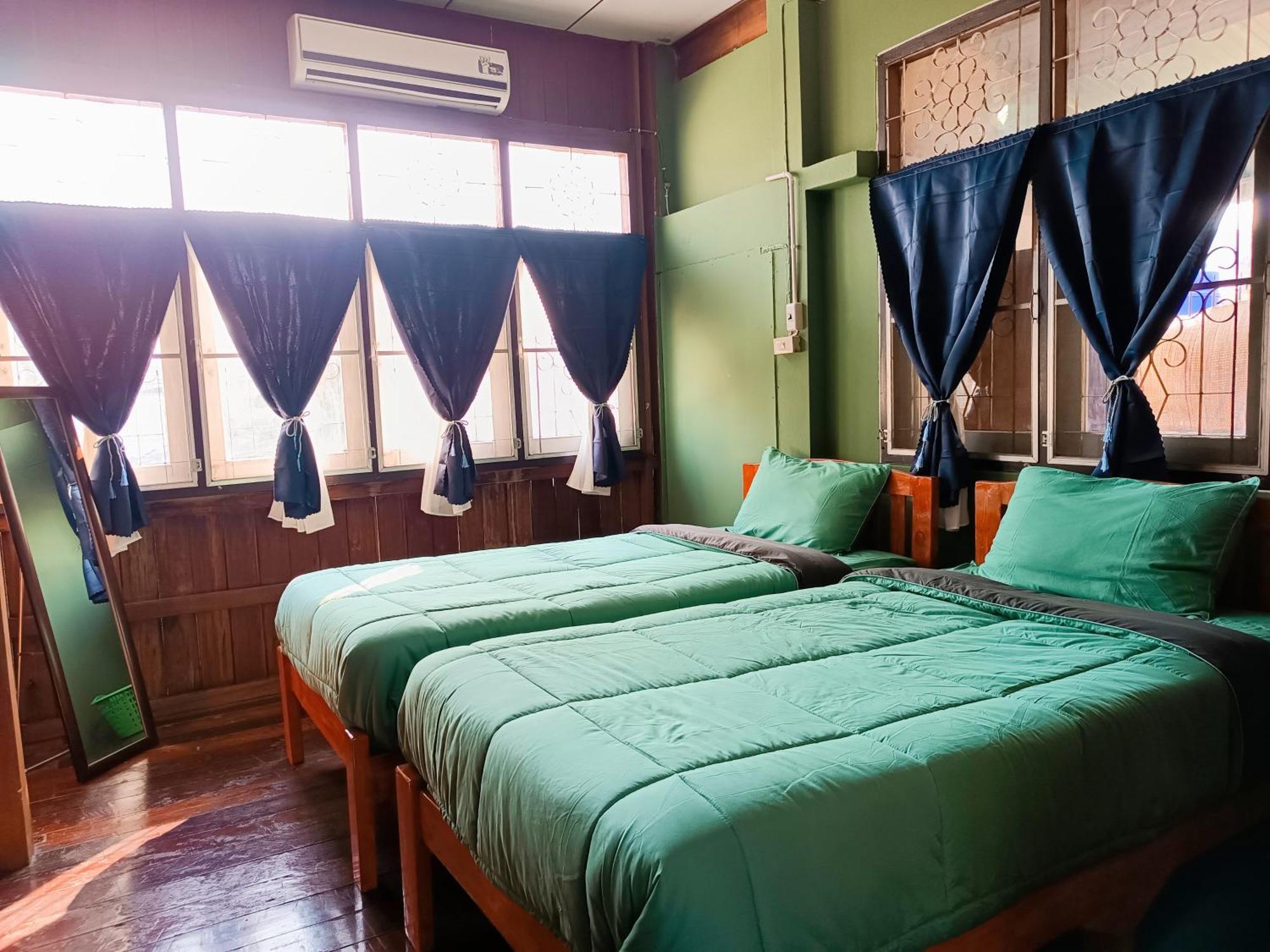 Pai Baan Homestay ปายบ้าน โฮมสเตย์ ถนนคนเดินปาย Экстерьер фото