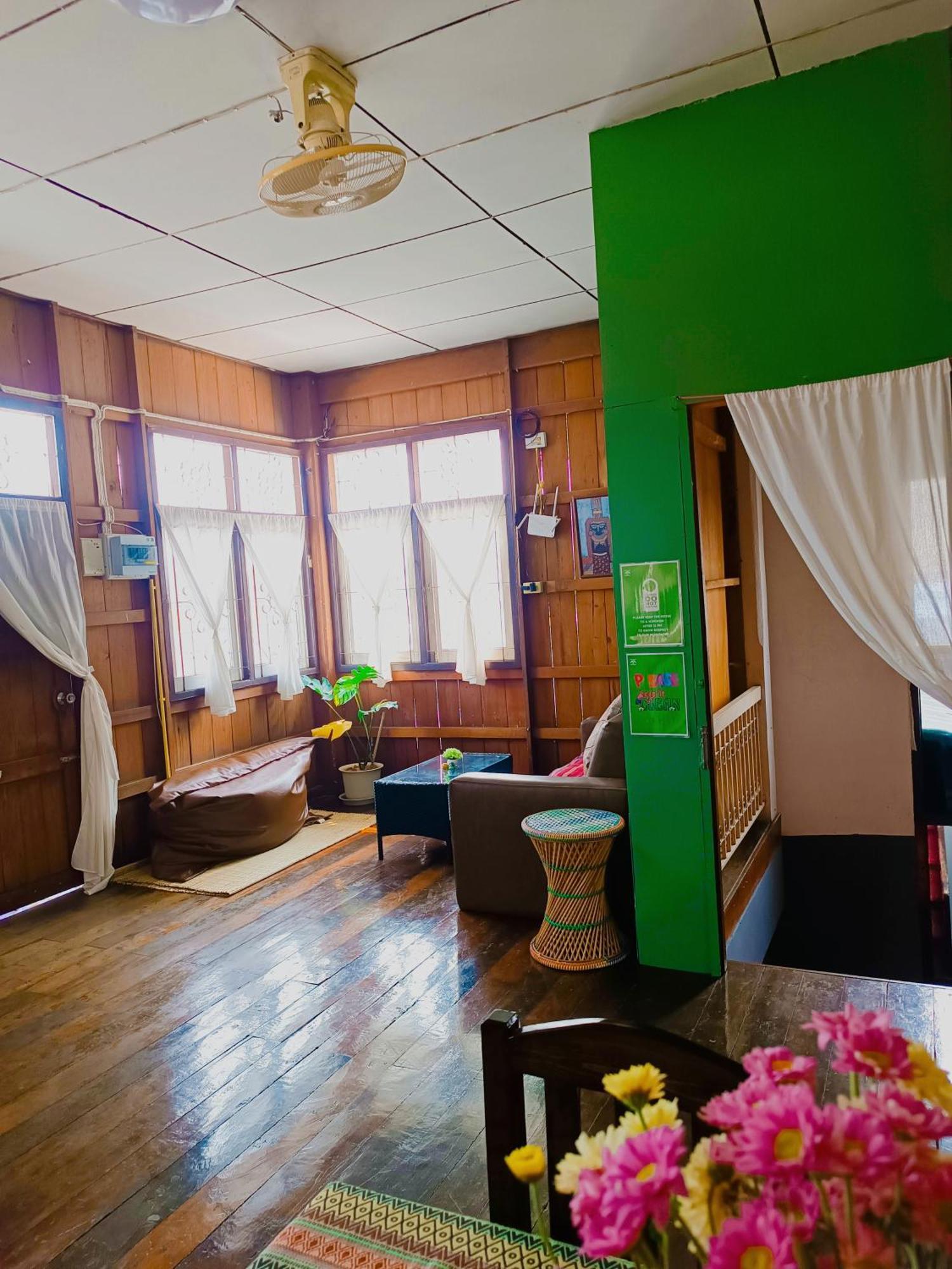 Pai Baan Homestay ปายบ้าน โฮมสเตย์ ถนนคนเดินปาย Экстерьер фото