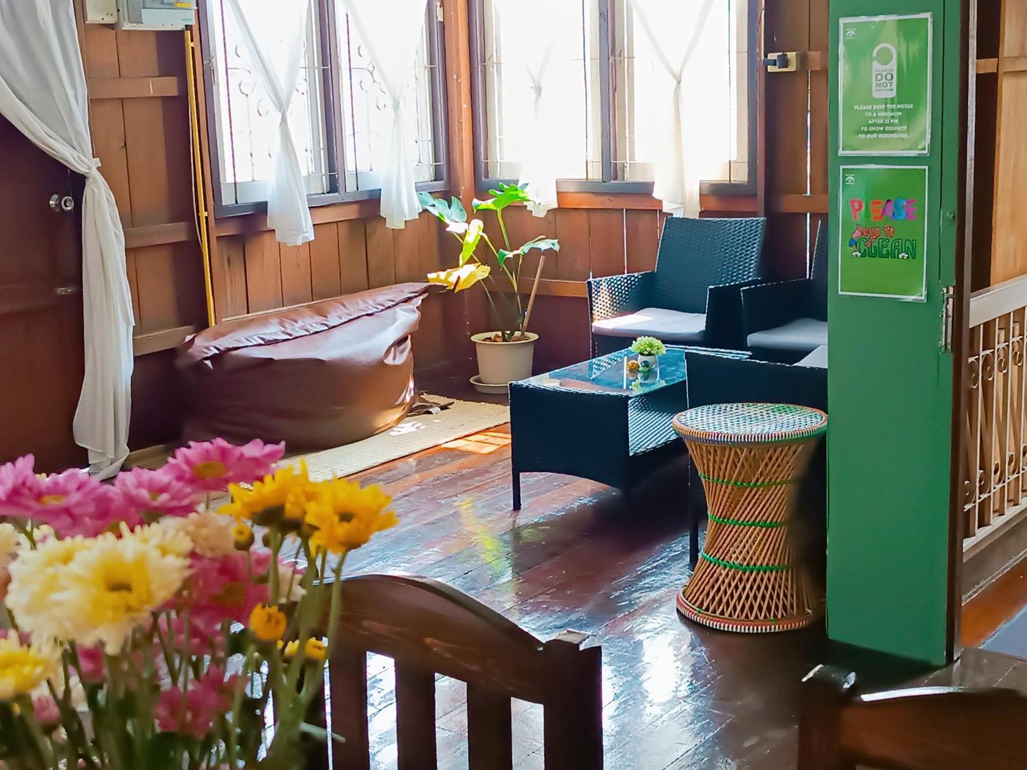 Pai Baan Homestay ปายบ้าน โฮมสเตย์ ถนนคนเดินปาย Экстерьер фото